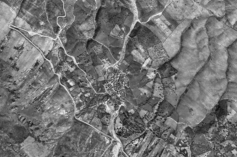Ortofoto de 1956-1957 del núcleo de Casas de Miravete