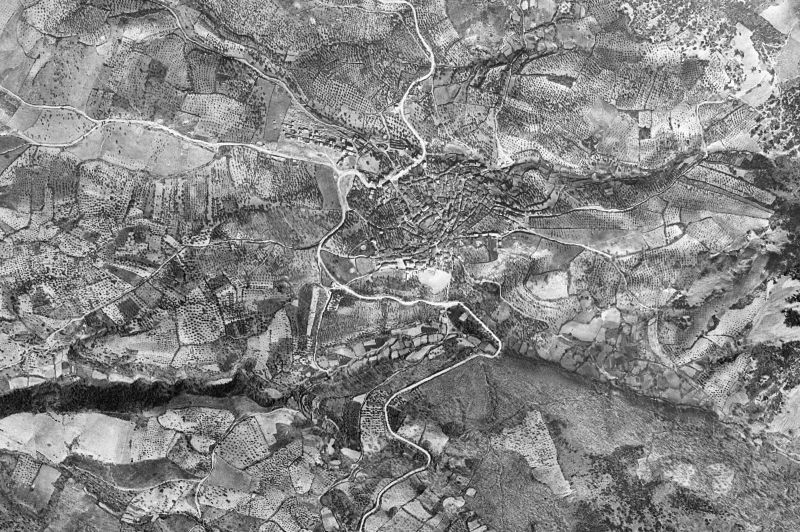 Ortofoto de 1956-1957 del núcleo de Castañar de Ibor