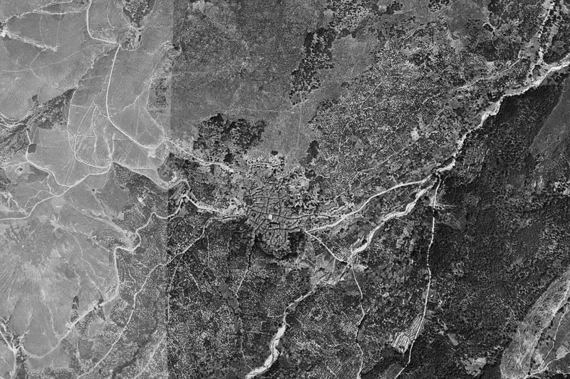 Ortofoto de 1956-1957 del núcleo de Gata