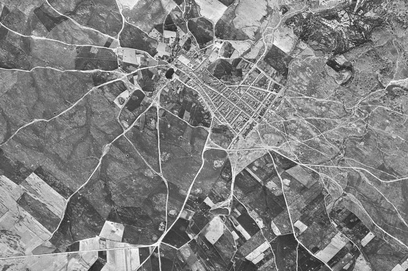 Ortofoto de 1956-1957 del núcleo de Hinojal