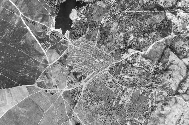 Ortofoto de 1956-1957 del núcleo de Malpartida de Cáceres