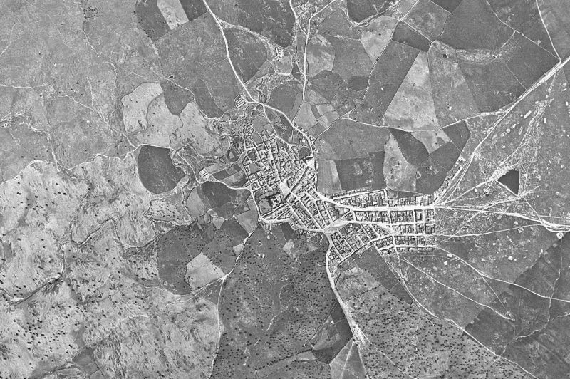 Ortofoto de 1956-1957 del núcleo de Monroy