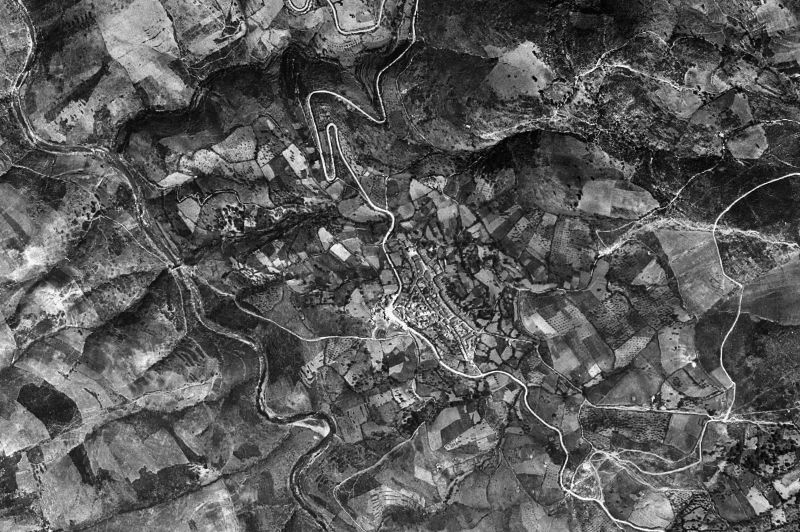 Ortofoto de 1956-1957 del núcleo de Navalvillar de Ibor