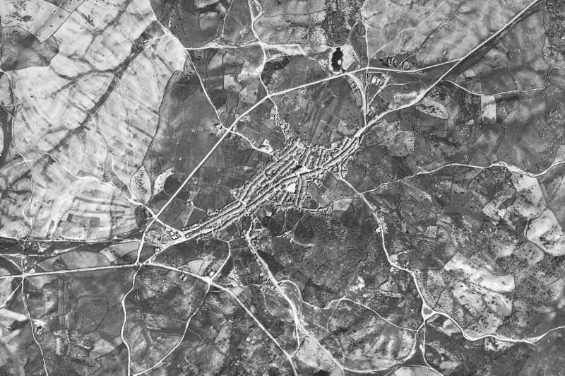 Ortofoto de 1956-1957 del núcleo de Navas del Madroño