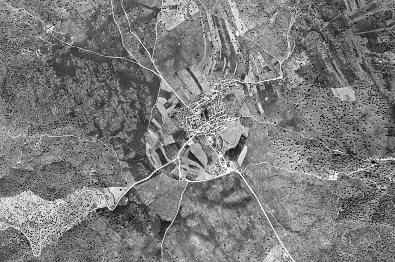 Ortofoto de 1956-1957 del núcleo de Santa Marta de Magasca