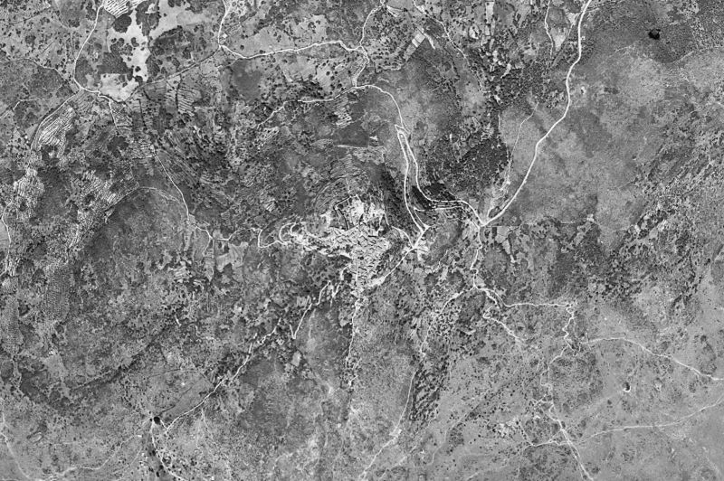 Ortofoto de 1956-1957 del núcleo de Santibáñez el Alto