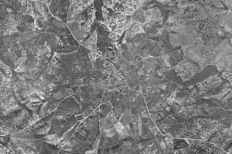 Ortofoto de 1956-1957 del núcleo de Valdehúncar