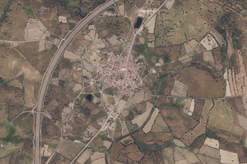 Ortofoto actual del núcleo de Villamesías
