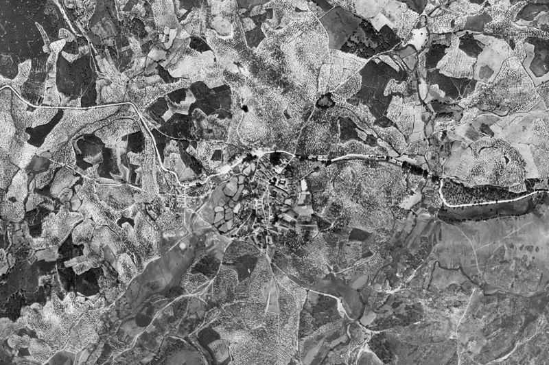 Ortofoto de 1956-1957 del núcleo de Villasbuenas de Gata