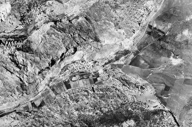 Ortofoto de 1956-1957 del núcleo de Villaluenga del Rosario