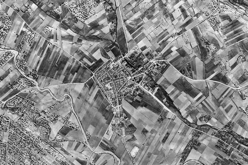 Ortofoto de 1956-1957 del núcleo de Sant Mateu
