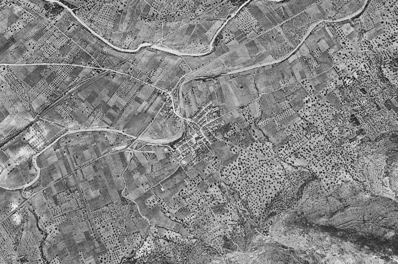 Ortofoto de 1956-1957 del núcleo de Santa Magdalena de Pulpis