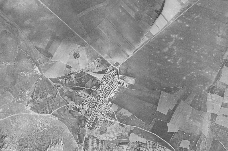 Ortofoto de 1956-1957 del núcleo de Ballesteros de Calatrava