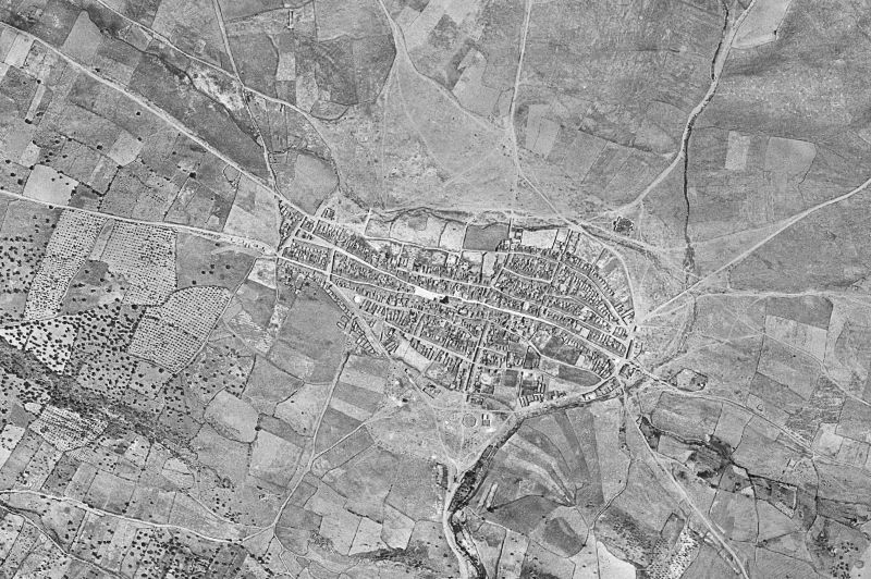 Ortofoto de 1956-1957 del núcleo de Chillón