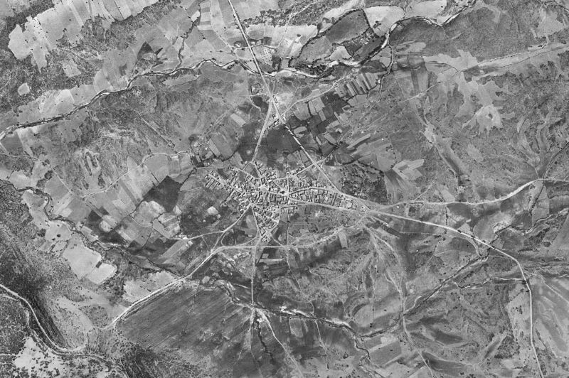 Ortofoto de 1956-1957 del núcleo de Navas de Estena