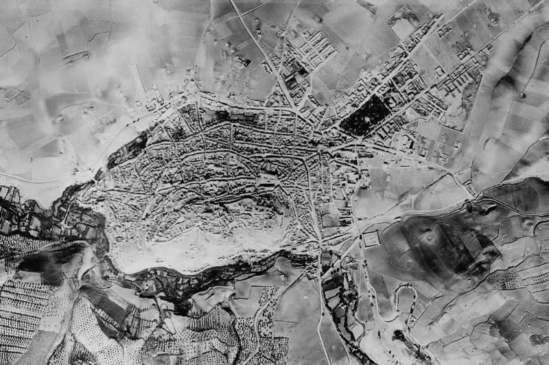 Ortofoto de 1956-1957 del núcleo de Baena