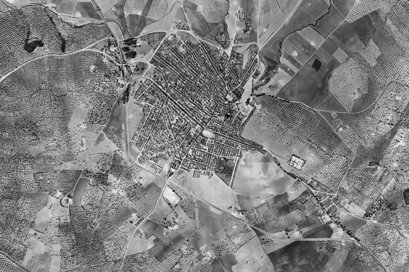 Ortofoto de 1956-1957 del núcleo de Fernán-Núñez