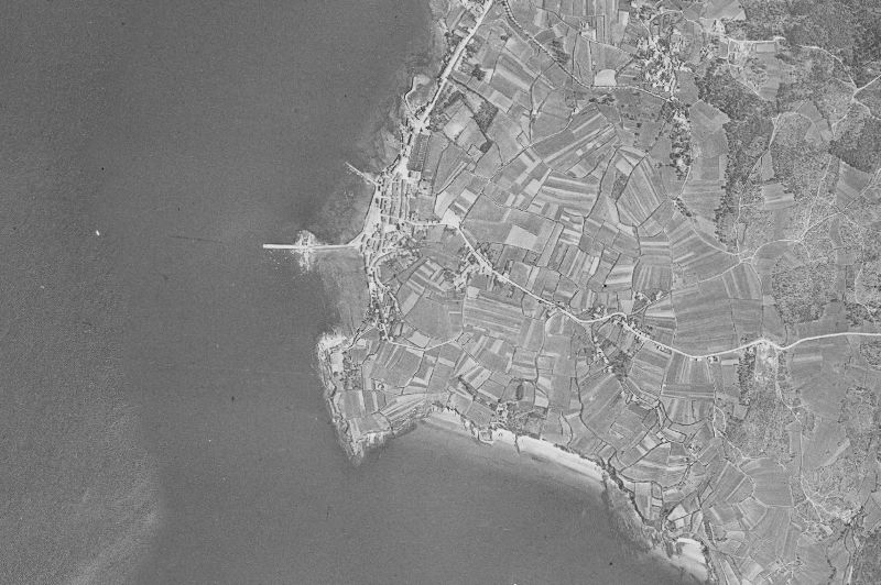 Ortofoto de 1956-1957 del núcleo de Rianxo