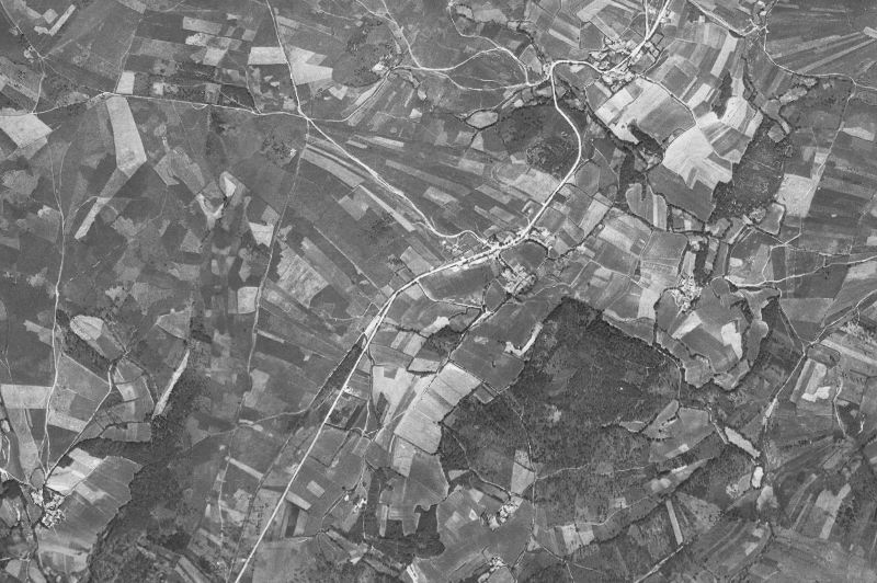 Ortofoto de 1956-1957 del núcleo de Trazo