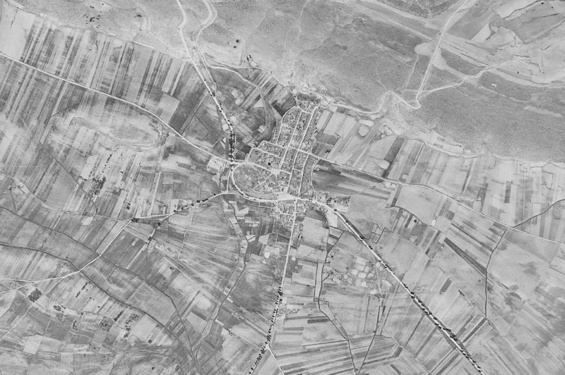 Ortofoto de 1956-1957 del núcleo de Almodóvar del Pinar