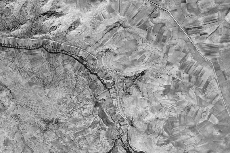 Ortofoto de 1956-1957 del núcleo de Arrancacepas