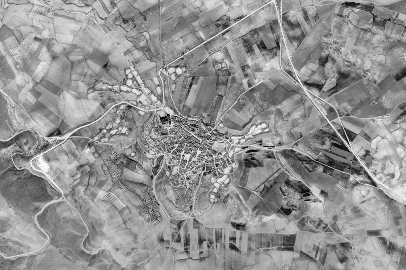 Ortofoto de 1956-1957 del núcleo de Castillo de Garcimuñoz