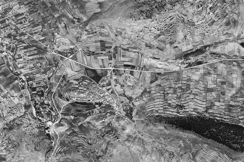 Ortofoto de 1956-1957 del núcleo de Salvacañete