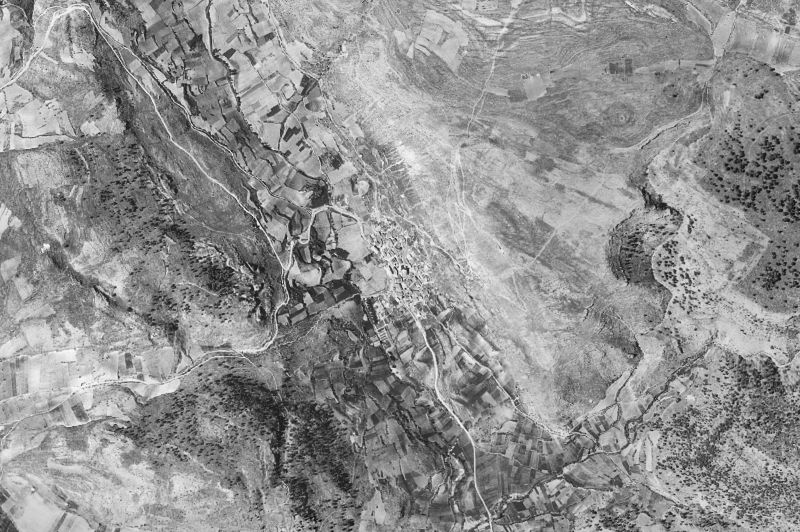 Ortofoto de 1956-1957 del núcleo de Valsalobre