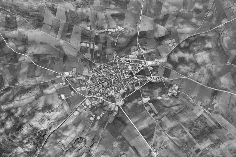 Ortofoto de 1956-1957 del núcleo de Villarejo de Fuentes