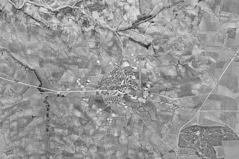Ortofoto de 1956-1957 del núcleo de Pozorrubielos de la Mancha