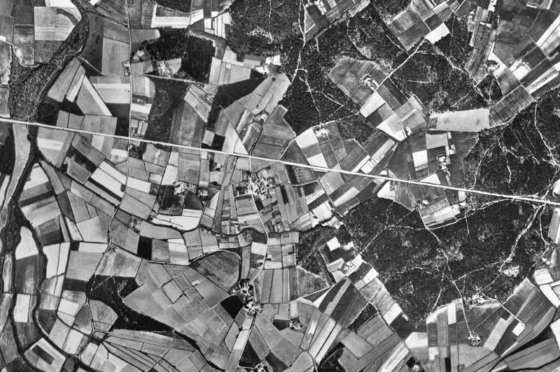 Ortofoto de 1956-1957 del núcleo de Campllong