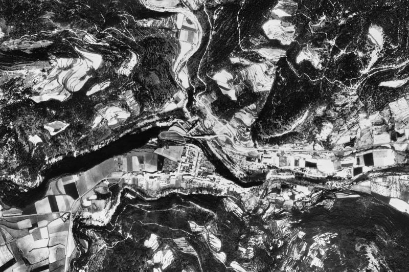 Ortofoto de 1956-1957 del núcleo de Castellfollit de la Roca