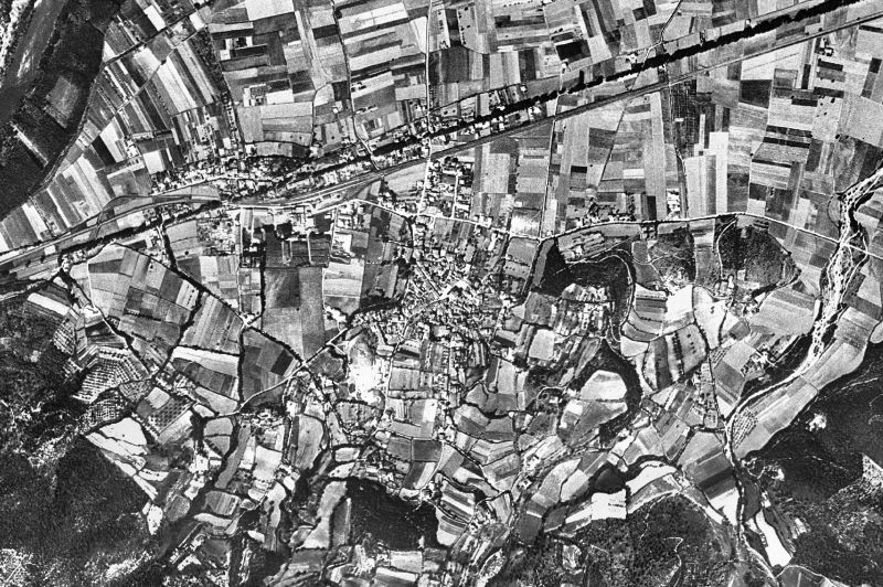 Ortofoto de 1956-1957 del núcleo de Celrà