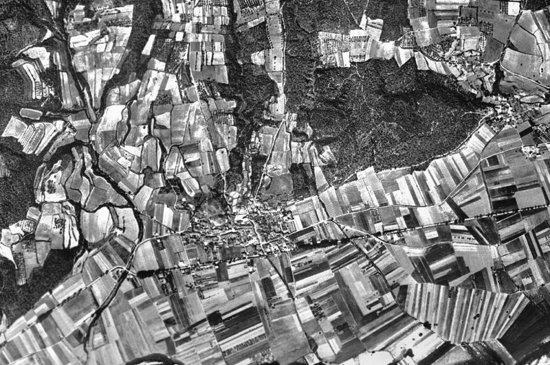 Ortofoto de 1956-1957 del núcleo de Cervià de Ter