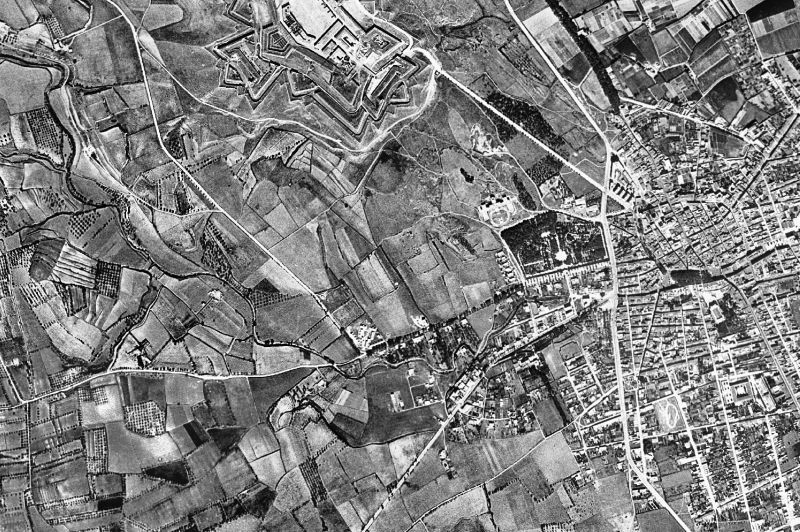 Ortofoto de 1956-1957 del núcleo de Figueres