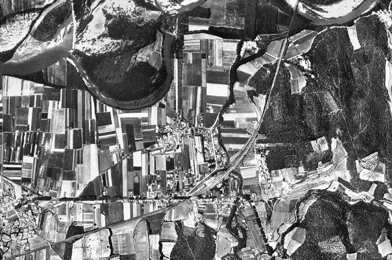 Ortofoto de 1956-1957 del núcleo de Flaçà