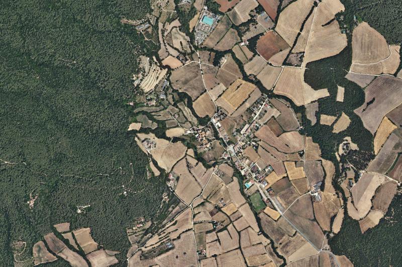 Ortofoto actual del núcleo de Maià de Montcal