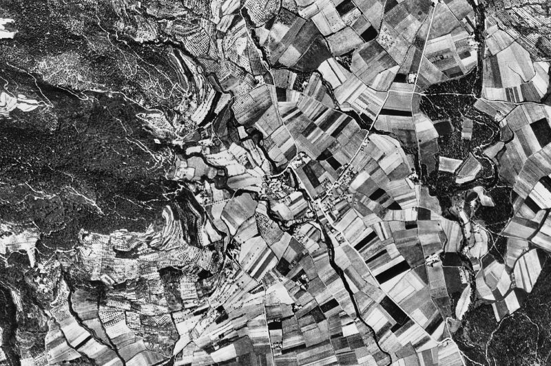 Ortofoto de 1956-1957 del núcleo de Maià de Montcal