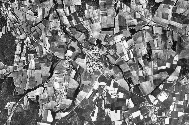 Ortofoto de 1956-1957 del núcleo de La Pera