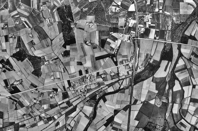 Ortofoto de 1956-1957 del núcleo de Riudellots de la Selva