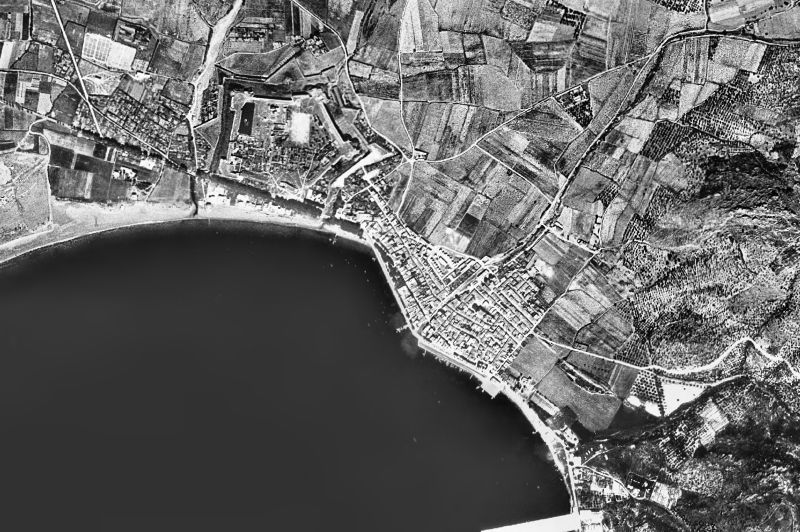 Ortofoto de 1956-1957 del núcleo de Roses