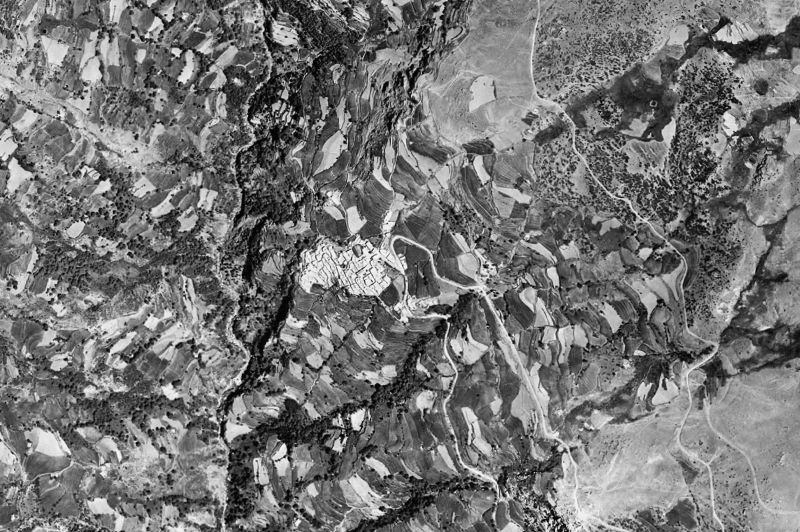 Ortofoto de 1956-1957 del núcleo de Capileira