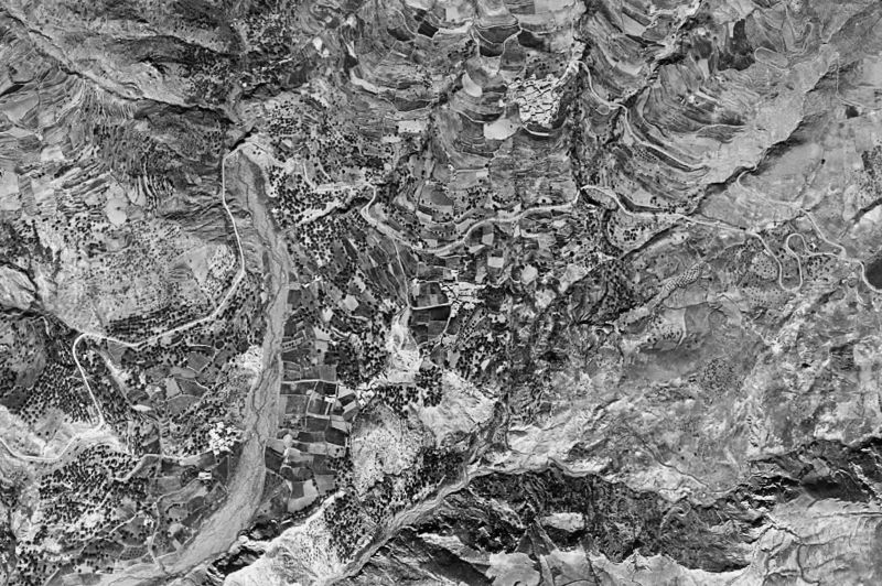 Ortofoto de 1956-1957 del núcleo de Carataunas