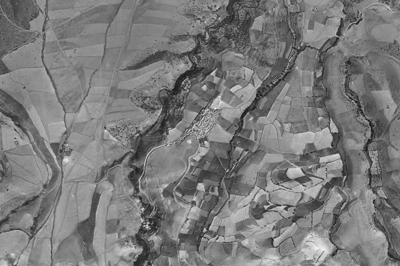 Ortofoto de 1956-1957 del núcleo de Lugros