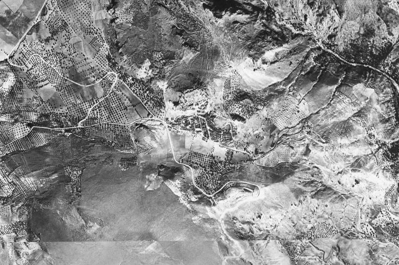 Ortofoto de 1956-1957 del núcleo de Moclín