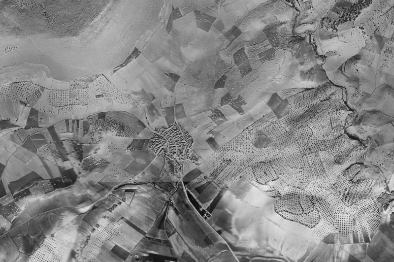 Ortofoto de 1956-1957 del núcleo de Montillana