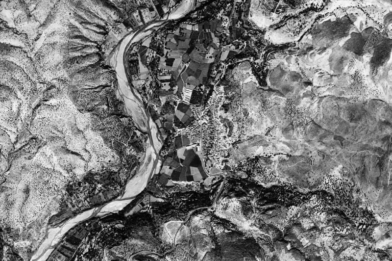 Ortofoto de 1956-1957 del núcleo de Vélez de Benaudalla