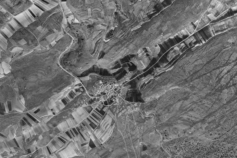 Ortofoto de 1956-1957 del núcleo de Anquela del Pedregal