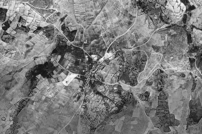 Ortofoto de 1956-1957 del núcleo de Bustares