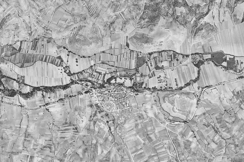Ortofoto de 1956-1957 del núcleo de Mandayona